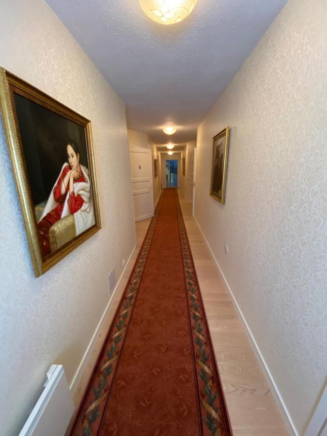 Hotelli Kultainen Joutsen Kuusamo Esterno foto