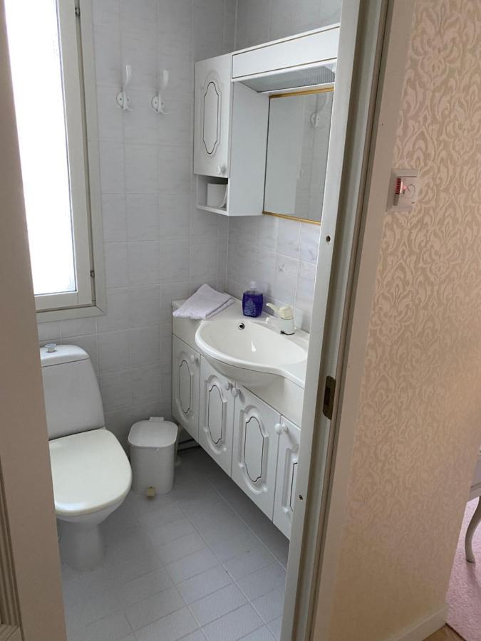 Hotelli Kultainen Joutsen Kuusamo Esterno foto